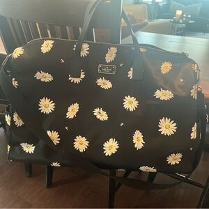Kate Spade Chelsea Daisy and Bee Weekender Travel Bag Luggage